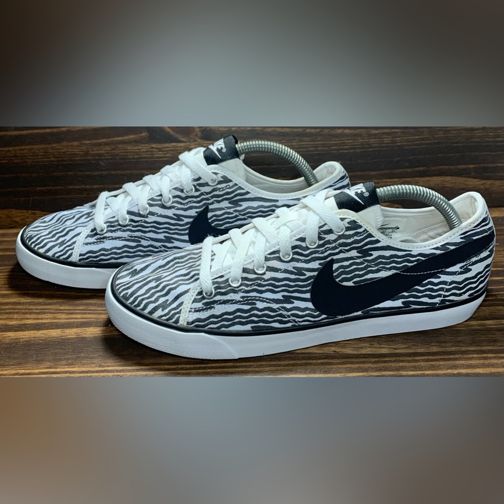 Nike Primo Court Lifestyle Mens Size 8 Shoes Wolf Grey Platinum Black Athletic